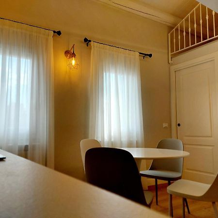 Canal Vena Apartsuite House キオッジャ エクステリア 写真