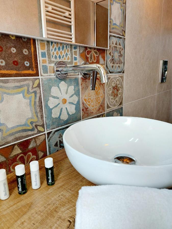 Canal Vena Apartsuite House キオッジャ エクステリア 写真