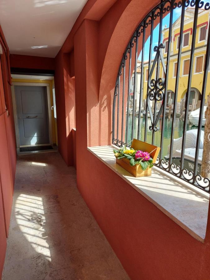 Canal Vena Apartsuite House キオッジャ エクステリア 写真