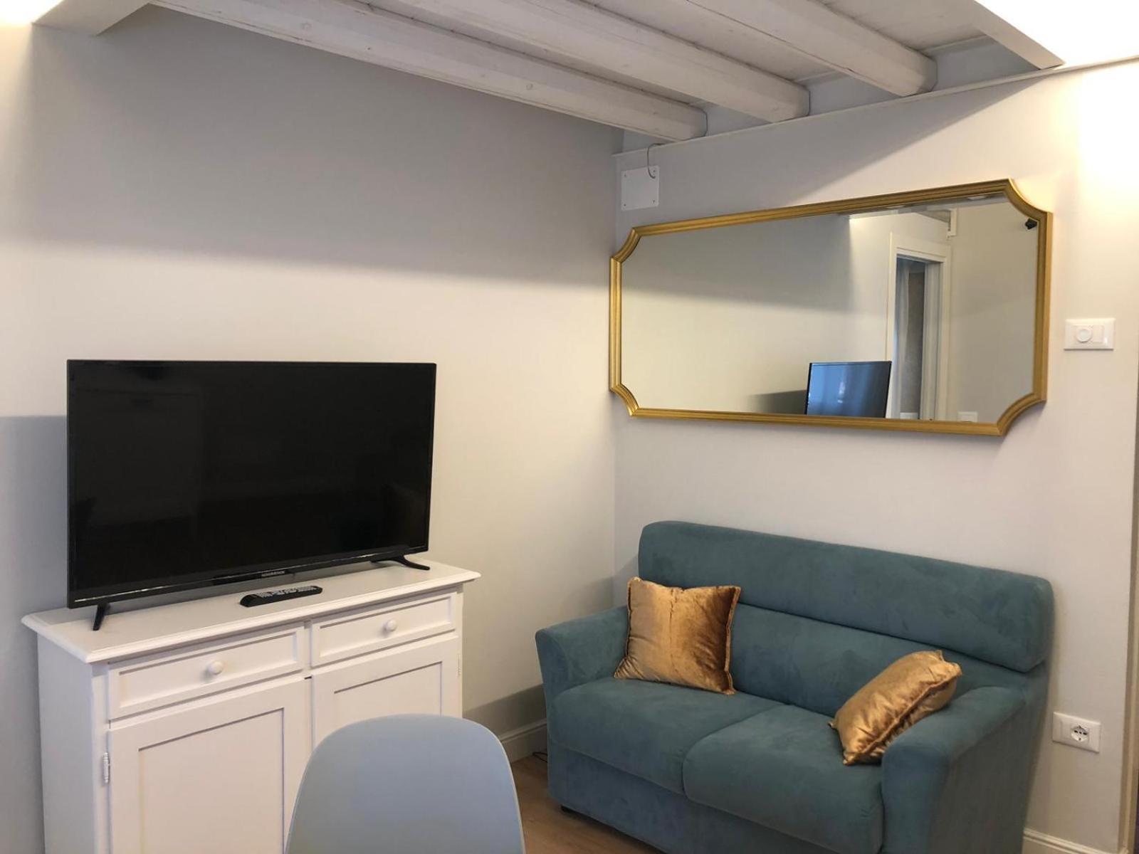 Canal Vena Apartsuite House キオッジャ エクステリア 写真